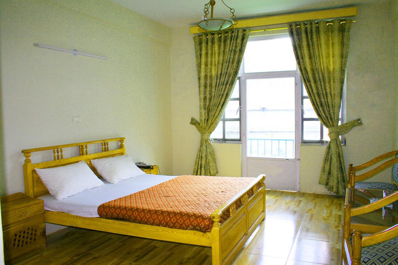 Pine Top Hotels Naran Exterior photo